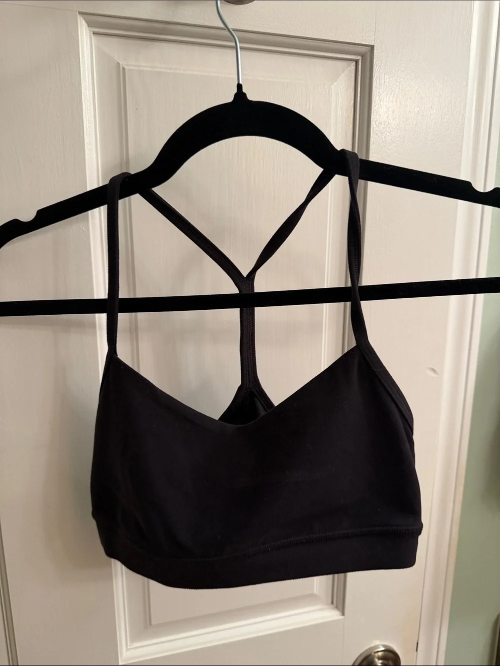Lululemon Flow Y Sports Bra - Black